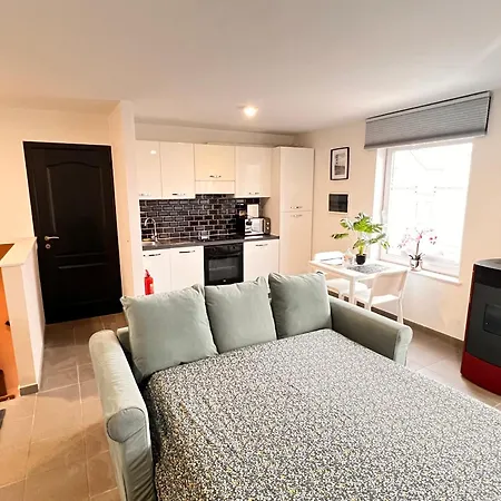 Du Moulin 2 B Proche De Google Et Daiza Parc Lägenhet Boussu-lez-Mons