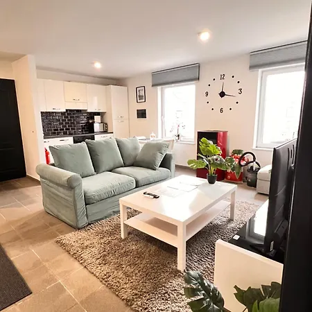 Du Moulin 2 B Proche De Google Et Daiza Parc Apartamento *